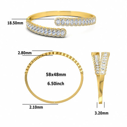 yellow-Gold rose-gold white-gold jewelry set with measurements on a white background