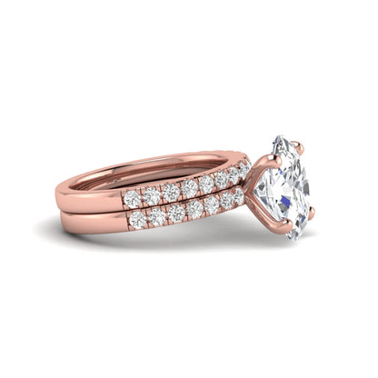 Oval Prong Set Lab Grown Diamond Bridal Ring Set